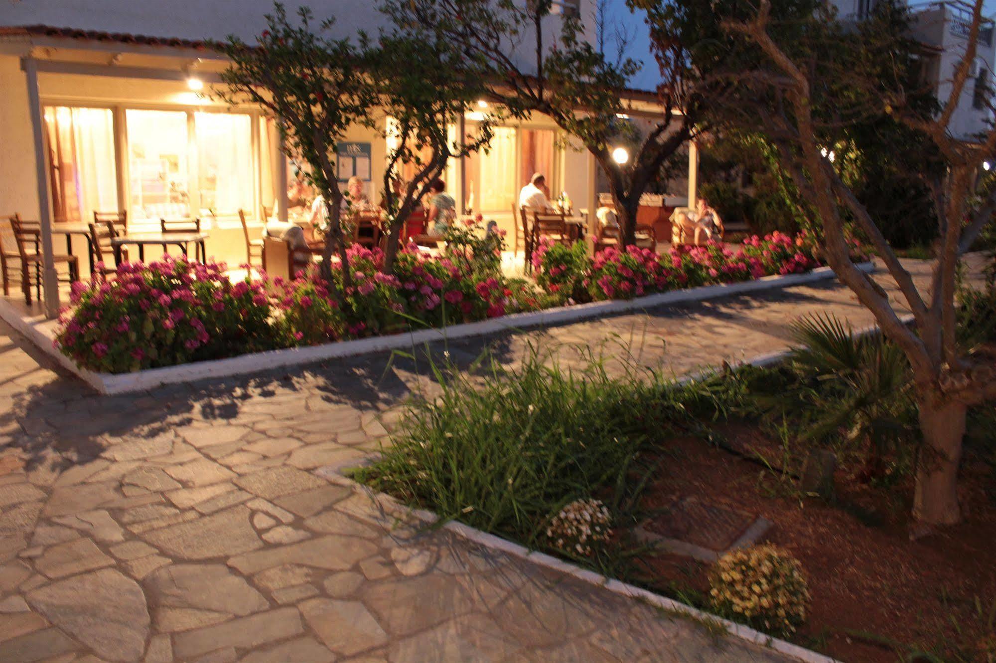 Hotel apartamentowy Panorama-seaview & Hersonissos (Crete)